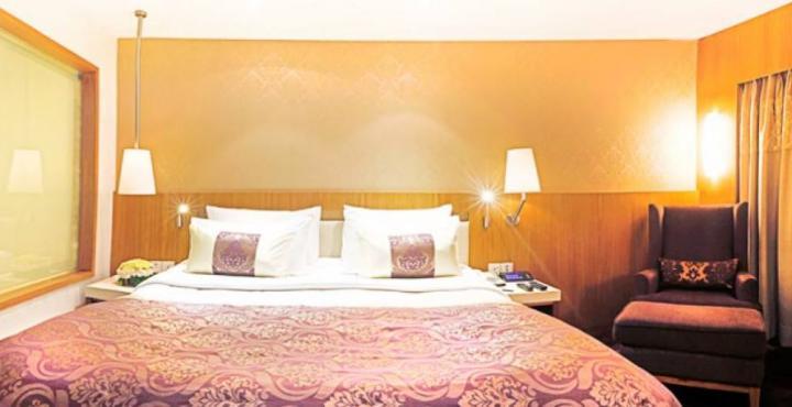 Hotel Bawa International Мумбай Екстериор снимка