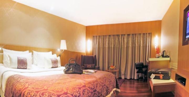 Hotel Bawa International Мумбай Екстериор снимка