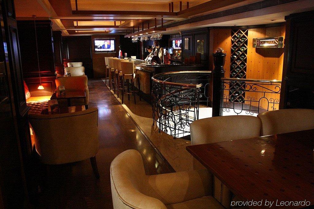 Hotel Bawa International Мумбай Ресторант снимка