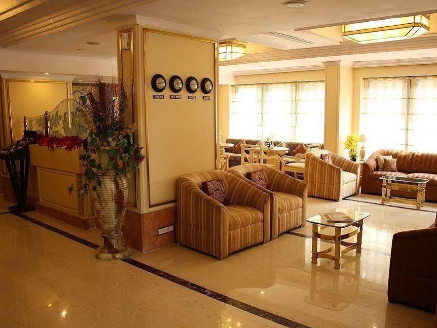 Hotel Bawa International Мумбай Екстериор снимка